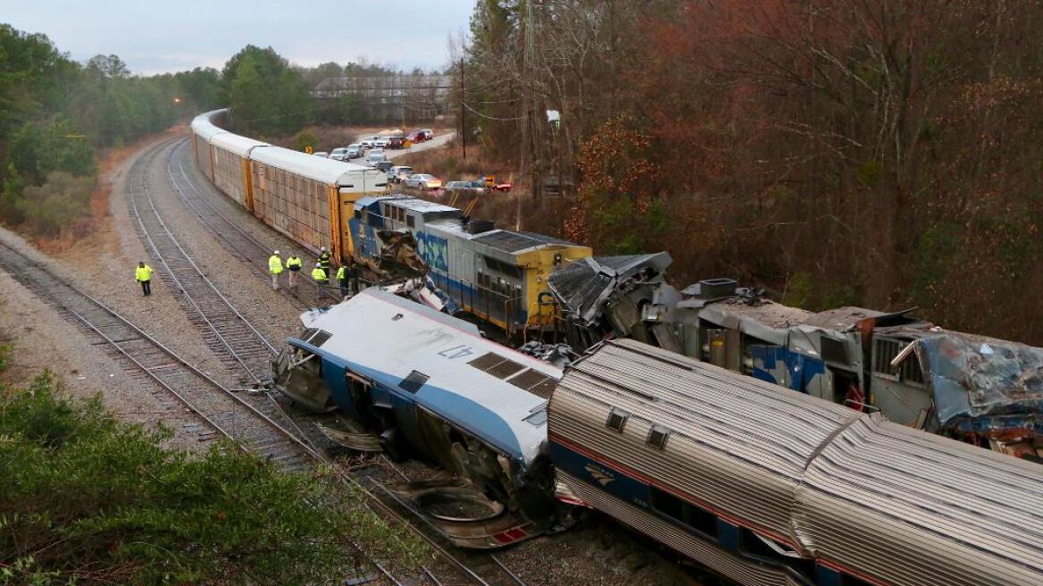 ΗΠΑ: Τουλάχιστον δύο νεκροί και πάνω από 116 τραυματίες σε σύγκρουση τρένων στη Νότια Καρολίνα
